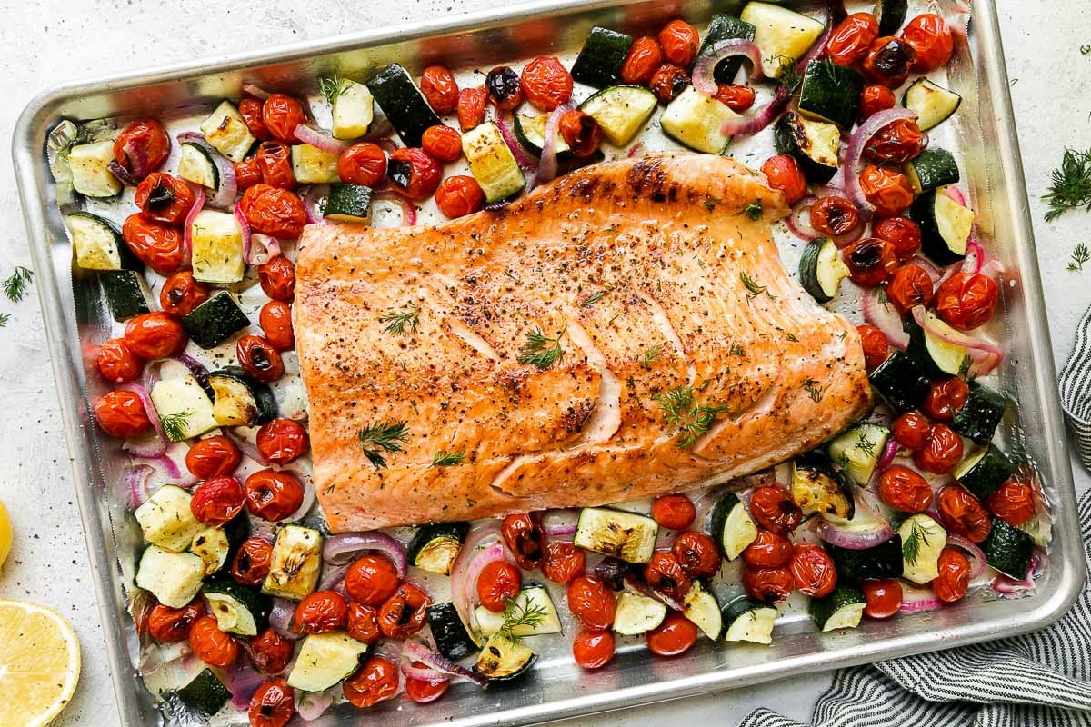 Fork-Tender Salmon & Roasted Veggies: A Delicious Sheet Pan Dinner